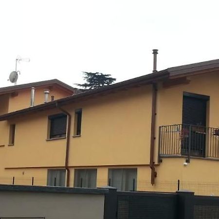 Casa Di Ale E Bea Apartment Dervio Luaran gambar